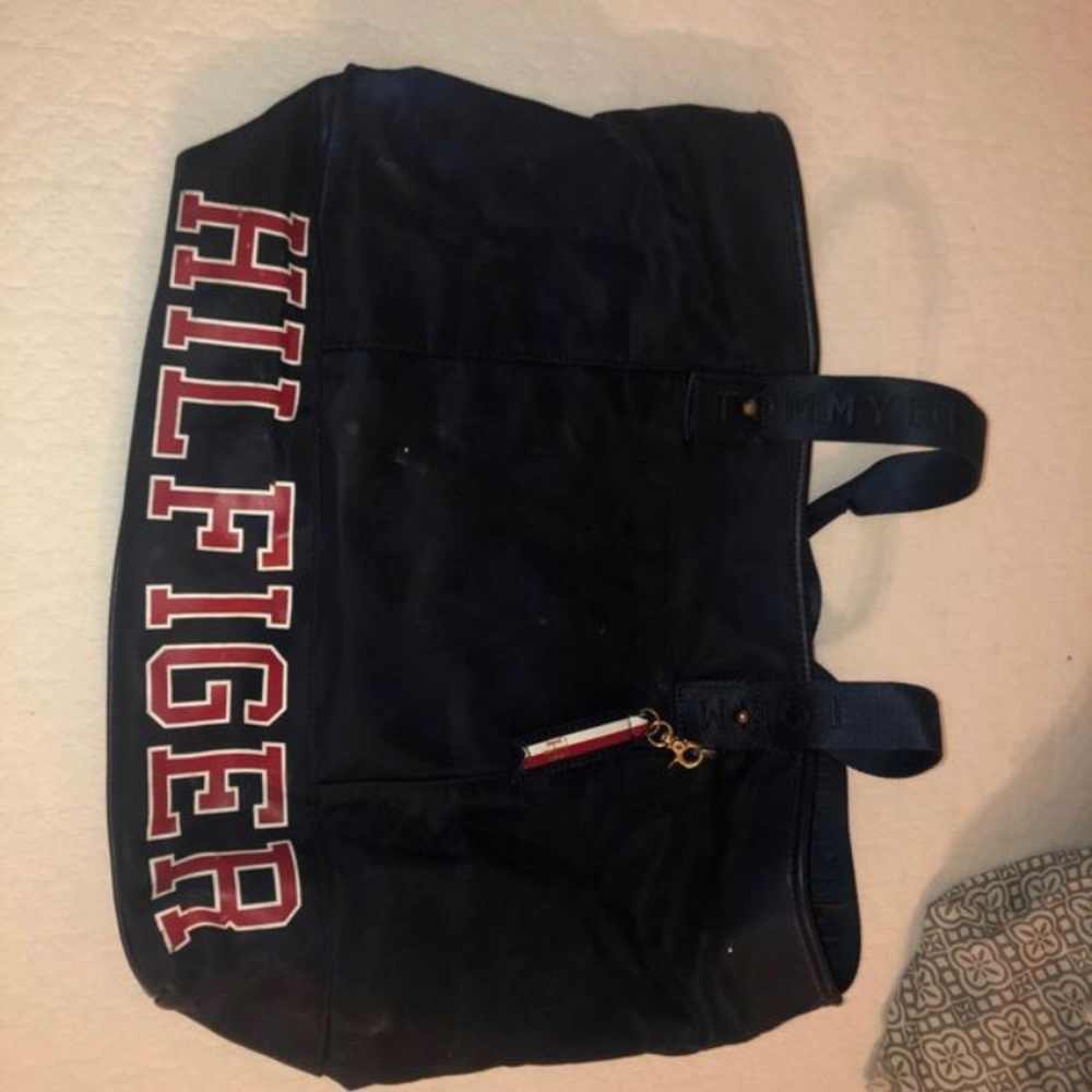 tommy hilfiger tote